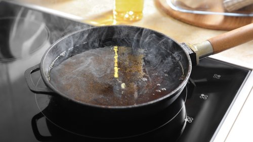 Start Disposing Of Cooking Oil This Way & Thank Us Later