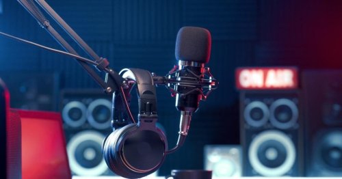 Iconic radio host tragically passes away in car accident