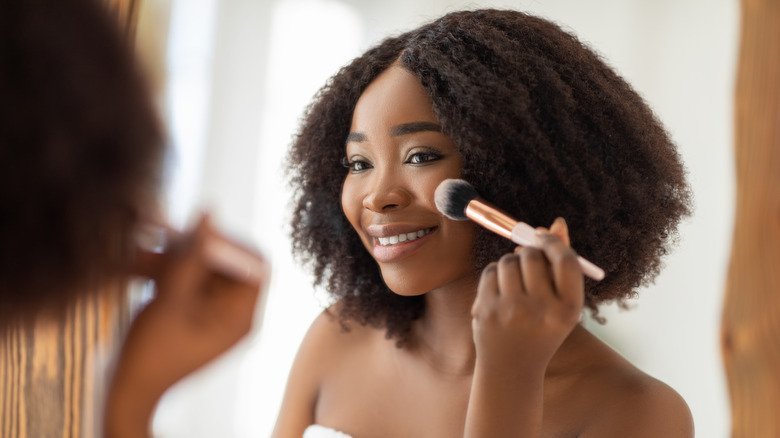 The Keys To Wearing Blush Correctly