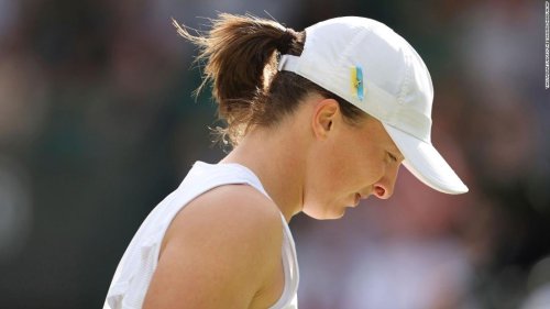 Wimbledon Roundup: Alize Cornet Stuns Top-Seeded Iga Swiatek