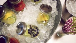 Want to Have a Night-in? These Mason Jar Drinks Are Perfect