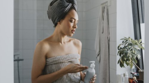 What Leave-In Conditioner Actually Does For Your Hair (& Our Top Picks)