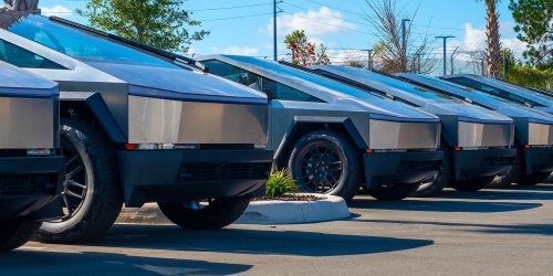 Why Is Tesla Stuck With 10,000 Cybertrucks No One Is Buying?