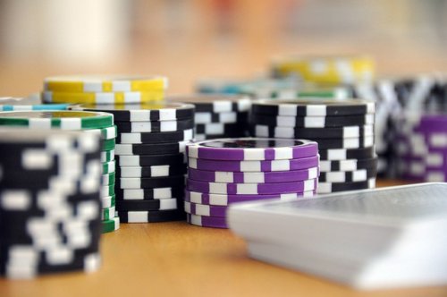 Choosing Online Poker Sites That Attract You - Fliponline.net