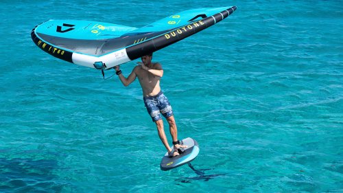 Frei fliegen beim Wingfoilen | float Magazin