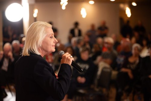 GOP heavily favored to win in special elections — so why are Democrats raising so much money?