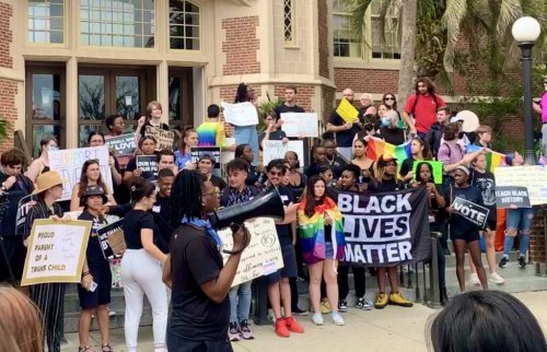 FL’s Ivy League governor hates education, doing all he can to destroy it