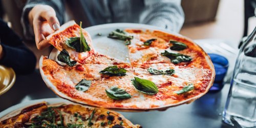 Pizzabäcker verraten: An zwei Dingen erkennen Sie eine schlechte Pizzeria sofort