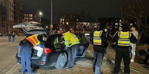 Großkontrollen in Hamburg: Polizei hält Hunderte Autos an – und wird fündig