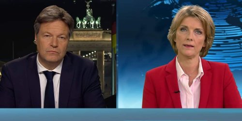 "Falsche Aufrechnerei": Robert Habeck reagiert im ZDF genervt auf Slomka-Nachfragen