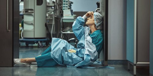 Krankenschwester schildert Personalmangel: „Der Mann war tot. Einfach weil er sich verschluckt hat und niemand da war“