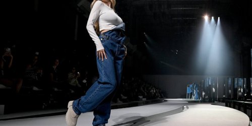 Hamburger Expertin erklärt: Mit diesen Jeans sind Sie total im Trend