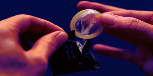 In Spanien: Sexstellungen und Kondom-Spiele: Eltern empört über Porno-Jugendfahrt