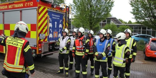 Feuerwehr Mettmann: FW Mettmann: 26 Prüflinge der Feuerwehrgrundausbildung verstärken die Mettmanner Feuerwehr