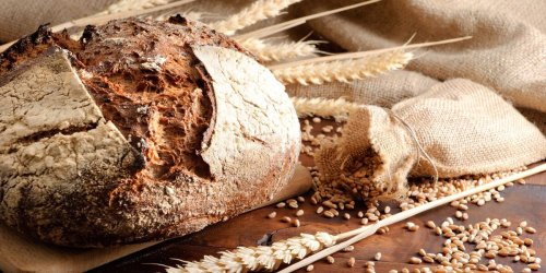 Schmeckt oft besser: Verkauft nur Alt-Brot: Bäcker erklärt die Magie hinter seinen Günstig-Laiben