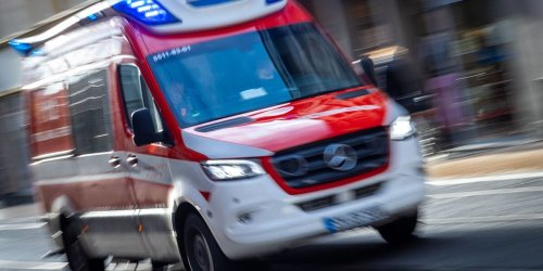 Schweinfurt: 82 Jahre alter Mann stirbt nach Fahrrad-Unfall