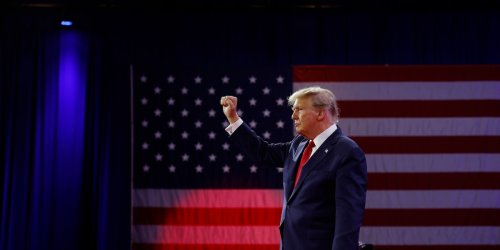 Anhänger jubeln: Trump droht offen mit Rache und kündigt „Jüngstes Gericht“ an
