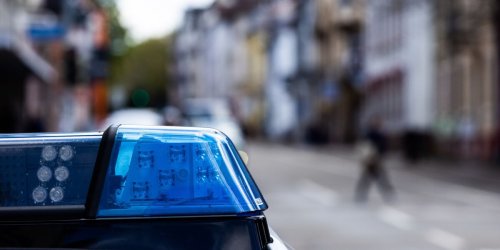 Regensburg: Falschfahrerin mit über zwei Promille: Vollsperrung