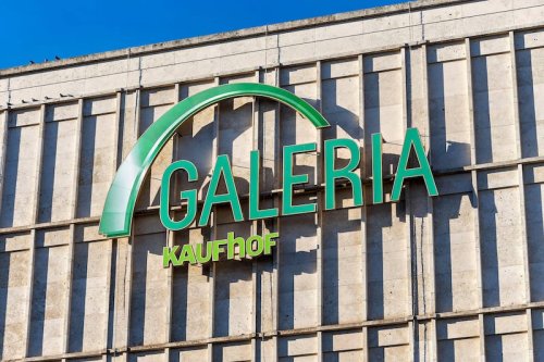 Reißt der gefallene Kaufhaus-König jetzt auch noch Banken in den Abgrund?