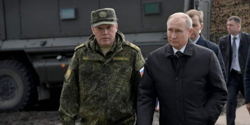 Ukraine-Krieg - Stimmen und Entwicklungen: London: Putin-General scheitert mit Offensive und verspielt personellen Vorteil