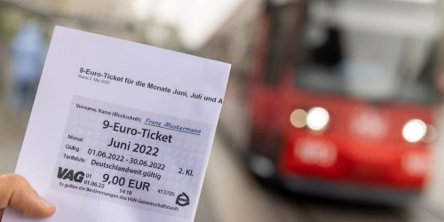 Vorverkauf gestartet: Wo Sie das 9-Euro-Ticket herbekommen - welche Kostenfallen lauern