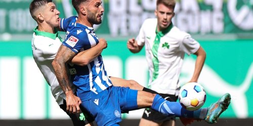 2. Bundesliga: Karlsruher SC nutzt Überzahl nicht: 3:4-Niederlage in Fürth