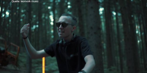 „Beats und laute Natur“ – Nachwuchs-DJ bringt Elektro-Musik in den Odenwald
