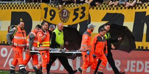 „Zum ersten Mal geweint“: Spieler wird blutend vom Platz getragen - Dresden-Fans bespucken ihn auf Trage