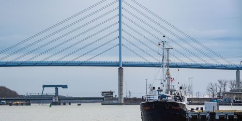 Protest gegen LNG-Terminal: Rügenbrücke Samstag zeitweise gesperrt