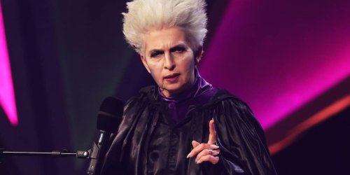 FDP-Frau teilt als Vampir gegen Merz aus: So reagiert das Netz auf Kostüm von Strack-Zimmermann