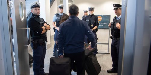 Illegales Glücksspiel: Mann am Hamburger Flughafen gestoppt