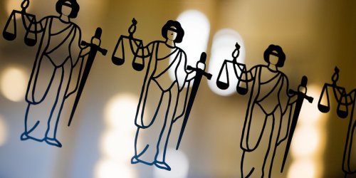 Mittelsachsen: Prozess gegen 46-Jährigen wegen Messerangriffs auf Ehefrau