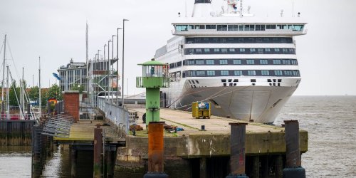 Schifffahrt: Norwegen-Fähre «Romantika» wechselt von Cuxhaven nach Emden