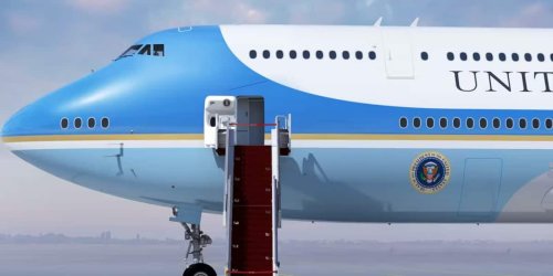 Lackierung der Air Force One: Am künftigen Flugzeug des US-Präsidenten fallen drei Details auf