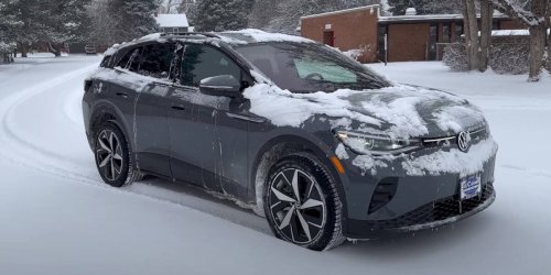 Elektro-VW im Schnee-Check: So gut schlägt sich der E-SUV ID.4 auf Eis