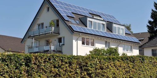 Warmwasser zum Nulltarif: Münchner Tüftler bastelt geniales Stromspar-Haus