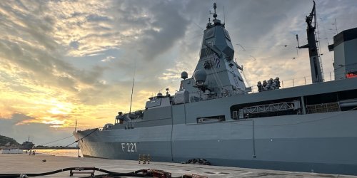 Krieg im Nahen Osten: Deutsche Fregatte „Hessen“ wehrt erstmals Huthi-Angriff im Roten Meer ab