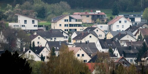 Immobilienbesitzer fassungslos : Hinter verschlossenen Türen entsteht der entscheidende Grundsteuer-Wert