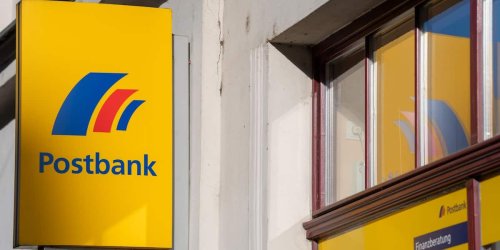 Kein Bargeld, kein Online-Banking: Postbank kündigt tagelange Ausfälle der wichtigsten Services an