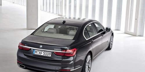 BMW 7er: Frontalangriff oder Crash?: Fünf Gründe, warum der 7er die S-Klasse jetzt schlagen kann (und fünf dagegen)