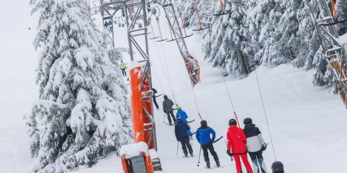 Tourismus: Erste Skilifte laufen im Sauerland
