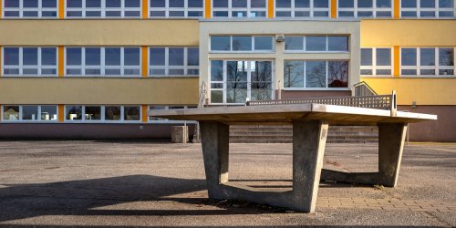Vorfall in Wien: 13-Jähriger sticht Zwölfjährigem nach der Schule mit Schere in den Kopf
