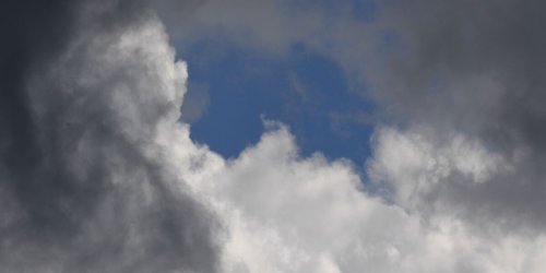 Wolken und Regen in Hamburg und Schleswig-Holstein
