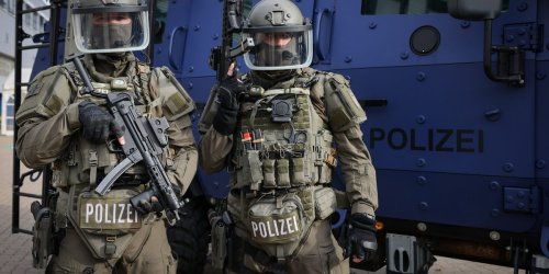 SEK stürmt Hamburger Kneipe: Zusammenhang mit Schießerei vor Wochen