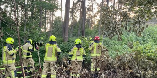 Freiwillige Feuerwehr Alpen: FW Alpen: Entstehungsbrand in der Böschung auf der A57
