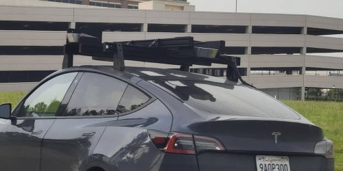 Testauto heimlich geknipst: Tesla könnte 180-Grad-Wende beim Autopilot machen