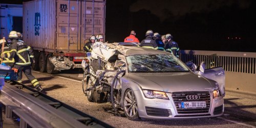 Berufungsprozess in Hamburg: Bruder stirbt bei illegalem Autorennen, doch Raser akzeptiert Strafe nicht