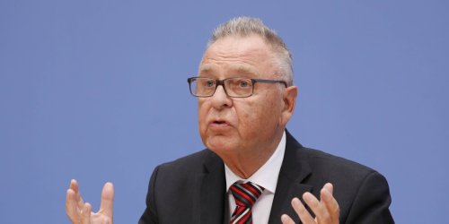 Ehemaliger Verfassungsrichter Hans-Jürgen Papier: Staatlich Verordnetes Gendern wäre „verfassungsrechtlich unzulässig“