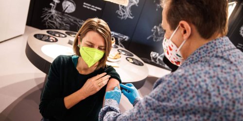 Checkliste von FOCUS Online: Wenn Sie zur Booster-Impfung gehen, sollten Sie vorher sechs Dinge wissen