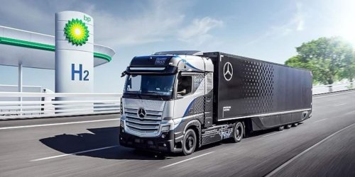 Brennstoffzellen-Lkw mit Flüssigwasserstoff: Daimler Truck testet Technologie